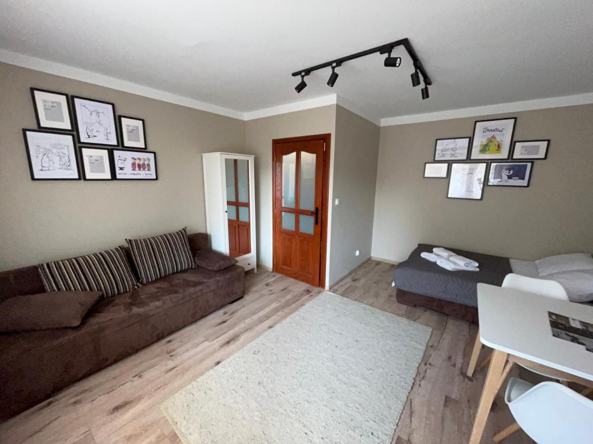 Studio, - Czyzyny Krakow